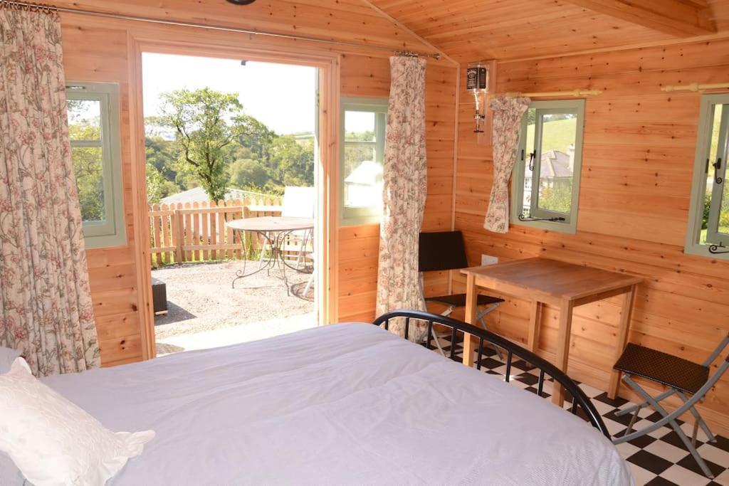 Woolcombe Cabin East Allington Exterior photo